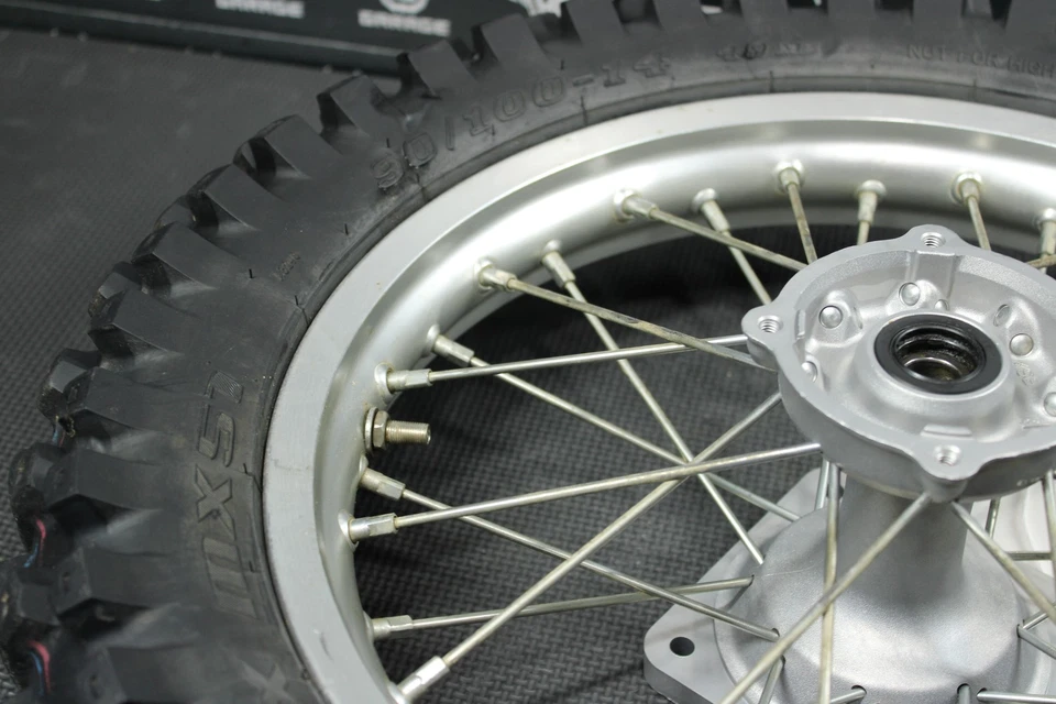 Honda CRF150R 2007 07-22 OEM 14"X1,60" rueda trasera buje 42650-KSE-670 Foto 3 de 4