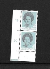 Netherlands 1982 MNH Queen Beatrix sg 1386 Pair