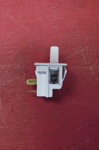 American Fridge Freezer BEKO GL22APS LIGHT SWITCH * FRIDGE * - Picture 2 of 2