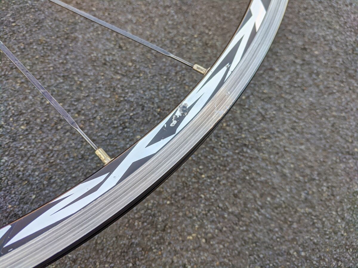 mavic ksyrium equipe - Clincher Wheelset. 700C. 9-10s mavic ksyrium equipe - Clincher Wheelset. 700C. 9-10s