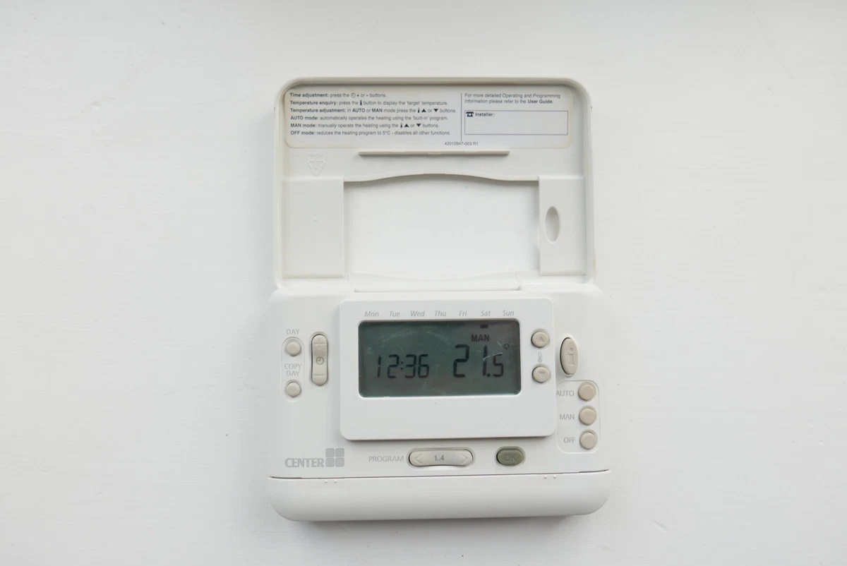 Center EHE0200154 7 Day Programmable Room Thermostat - WIRED | eBay