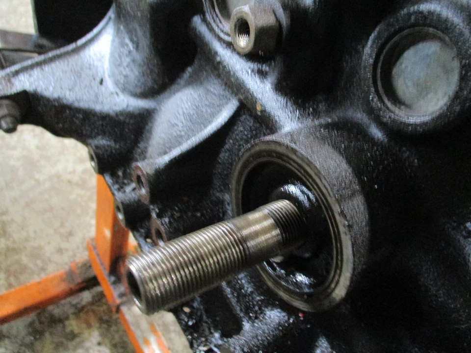 1991 Mercury Capri XR2 - Mazda B6T - Cylinder Block (BARE:No Crankshaft/Pistons) - Image 2 of 4