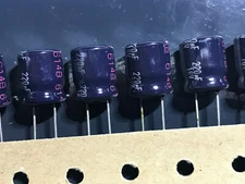 Lot of 10 220uF 16V Electrolytic Capacitor Panasonic  (Made in Japan)