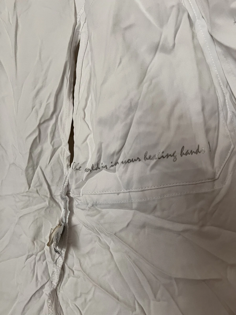 USED The White Coat by Healing Hands - The Modernist - Nursing Lab Coat - Small