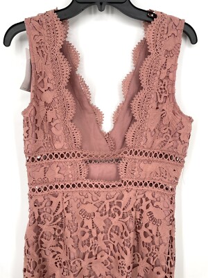 joa pink lace dress JOA Los Angeles Lace Midi Dress. Peach. M
