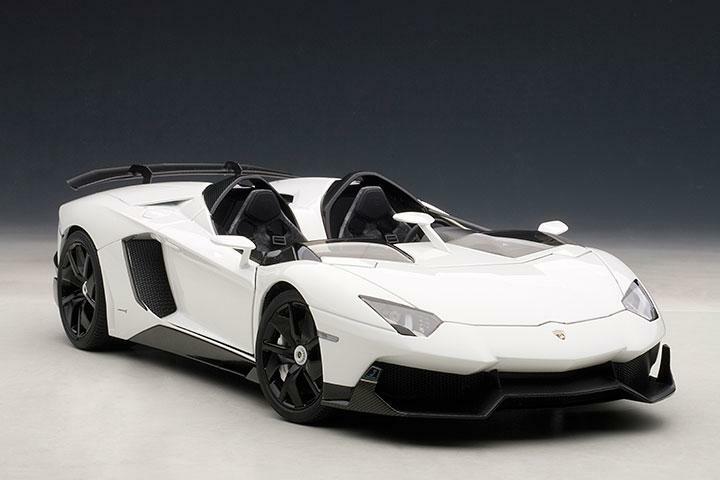 2012 LAMBORGHINI AVENTADOR J ROADSTER WHITE 1:18 by AUTOART 74674