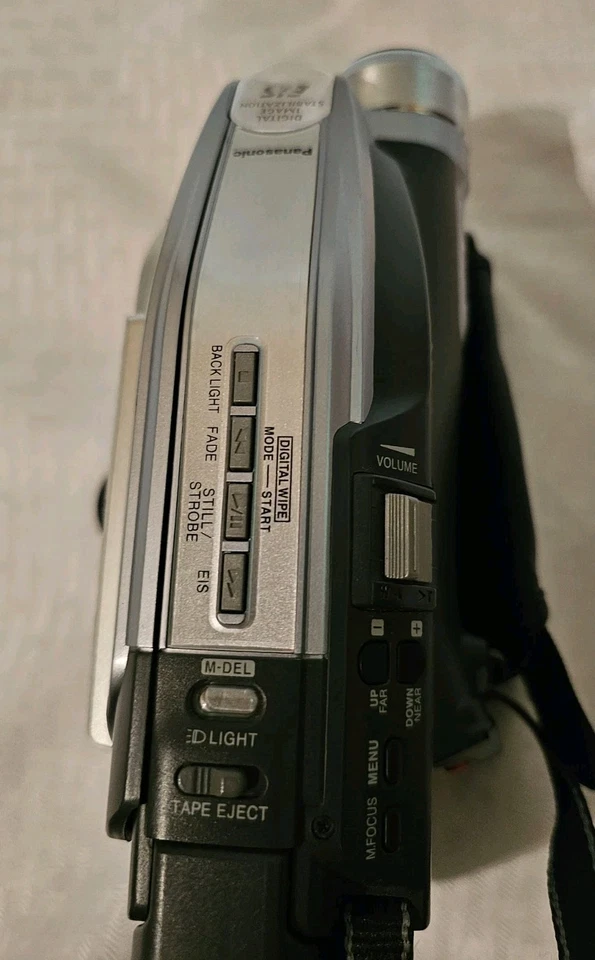 Panasonic Palmcorder PV-L453D VHS-C Analog Camcorder VIDEO TRANSFER Tested WORKS - Image 4 of 4