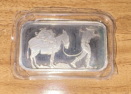 SilverTowne 1 oz .999 Fine Silver Bar 1 Troy Ounce 0.999 Fineness Total Content