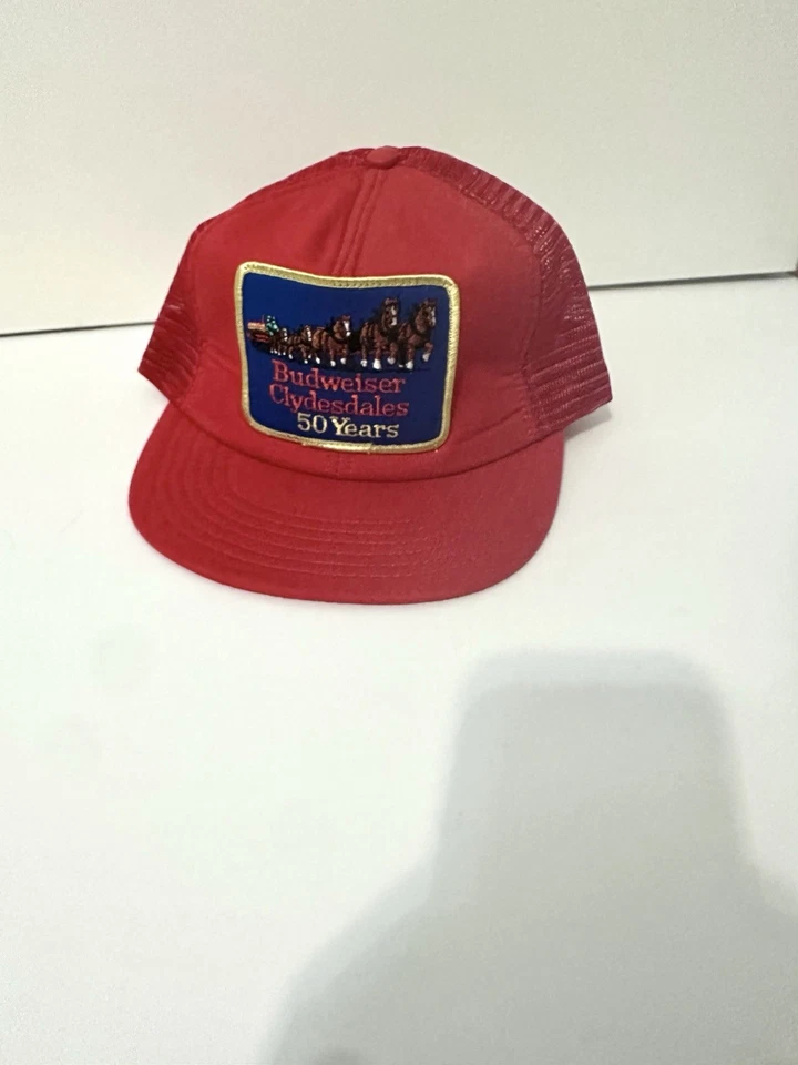 De colección Budweiser Trucker Sombrero Snapback Gorra Parche Clydesdales 50 Años 1982 Cerveza Foto 2 de 4