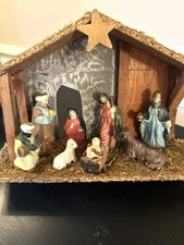 Vintage Nativity Scene Set, 9 Porcelains, Wood Stable, Christmas Holiday Decor