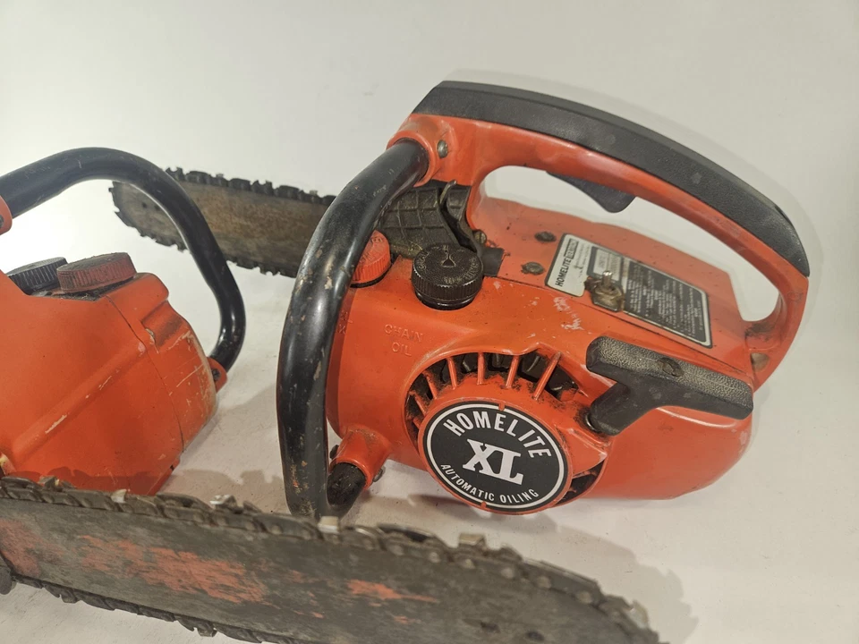 TWO HOMELITE XL CHAINSAWS HAVE COMPRESSION #105072 #105074 Good Projects! - Image 2 of 4