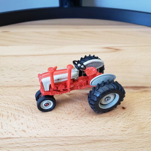 Vehículos de colección Ertl Ford 901 / 961 Powermaster tractor diecast 1:43 - Imagen 6 de 11