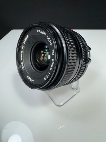 Canon FD 28mm f/2.8 Wide Angle Prime Pancake Lens for SLR Film Camera #38233 - Picture 2 of 17