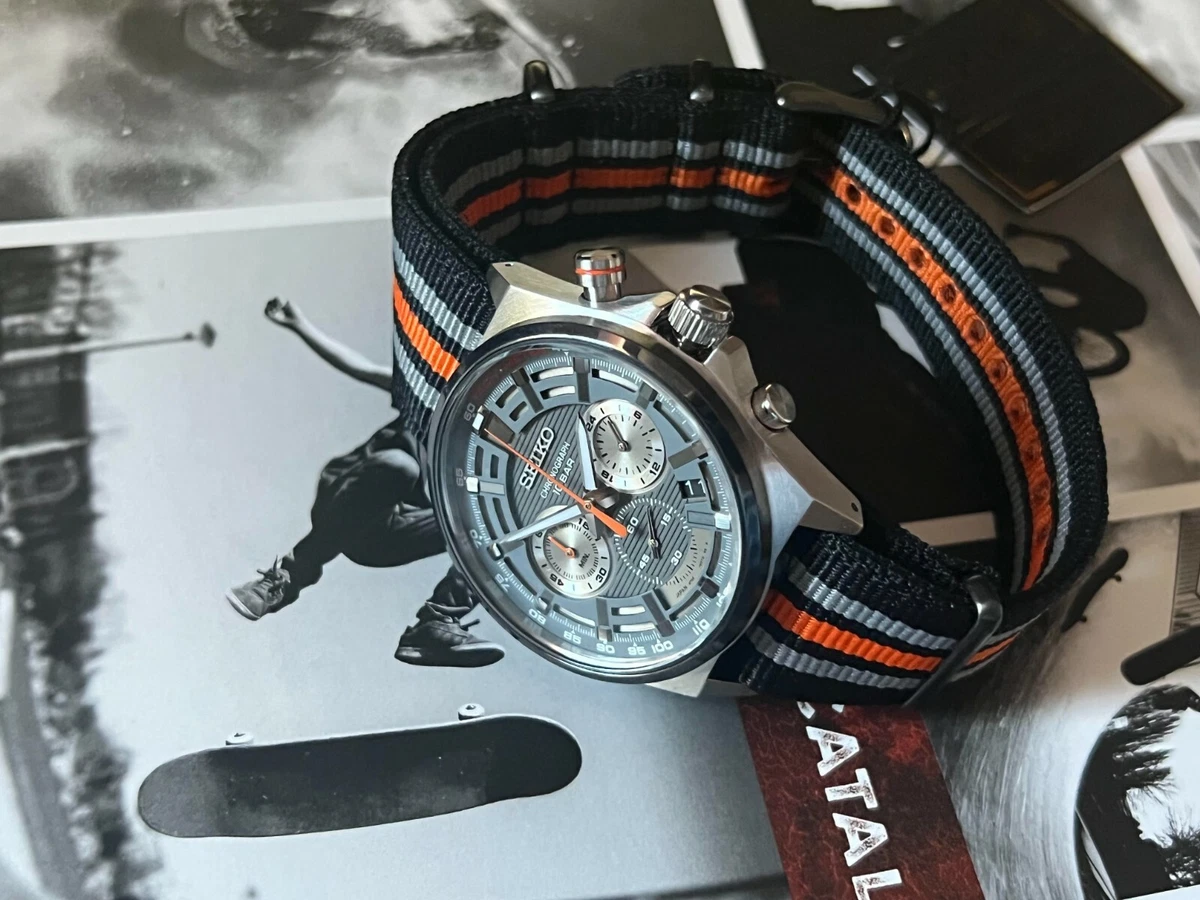 SEIKO RECRAFT SSB403 Mens Chronograph 2023 Gray Tachymeter Ring