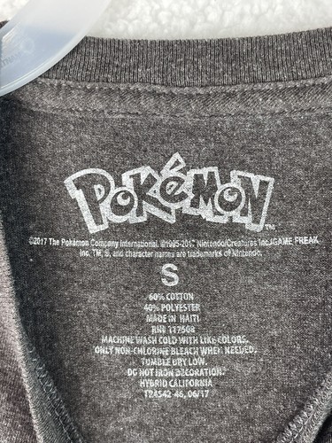 Pokémon Trainer T Shirt Poke Ball Size Small (6-7) Gray/Red/White - Picture 3 of 6