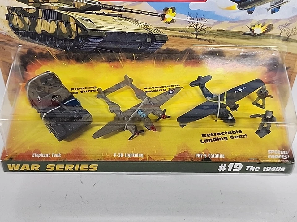 Micro Machines 1996 Galoob Military War Series #19,#20,#21 - 1940s,1950s,1960s - Image 3 of 4