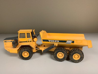 VOLVO A-35C アーティキュレート木材運搬車(1/50)ボルボ Joal VOLVO A-35C アーティキュレート木材運搬車(1/50)ボルボ Joal