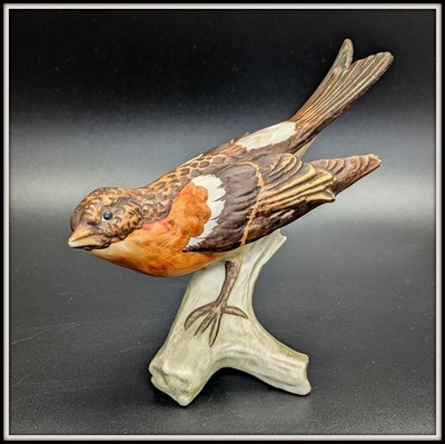 Goebel Porzellanfigur Vogel   Bergfink (Brambling) CV 86 W. Germany TMK-5  13cm