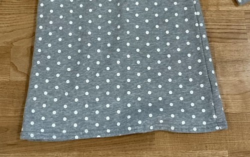 Girl's Gap Gray Polka Dot Wide Sleeve Sweatshirt Dress Size 5 EUC - Picture 4 of 6