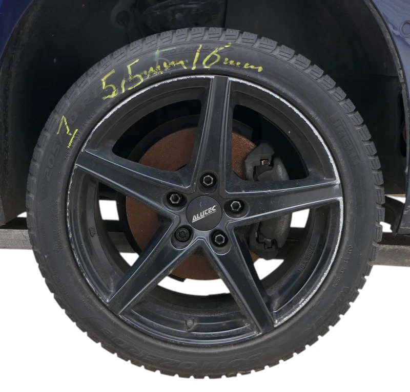 4x Golf 7 Passat Alufelgen 205/50 R17 93V Winterreifen Reifen ca. 6mm KBA 47095  - Bild 3 von 4