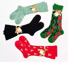 Tommie Copper 4 Pack Holiday OTC Compression Socks- Christmas Tree Large