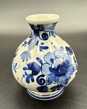 RARE Vintage DELFTS HOLLAND Blue ROYAL Crown Mark BULBOUS Ball Bud Vase