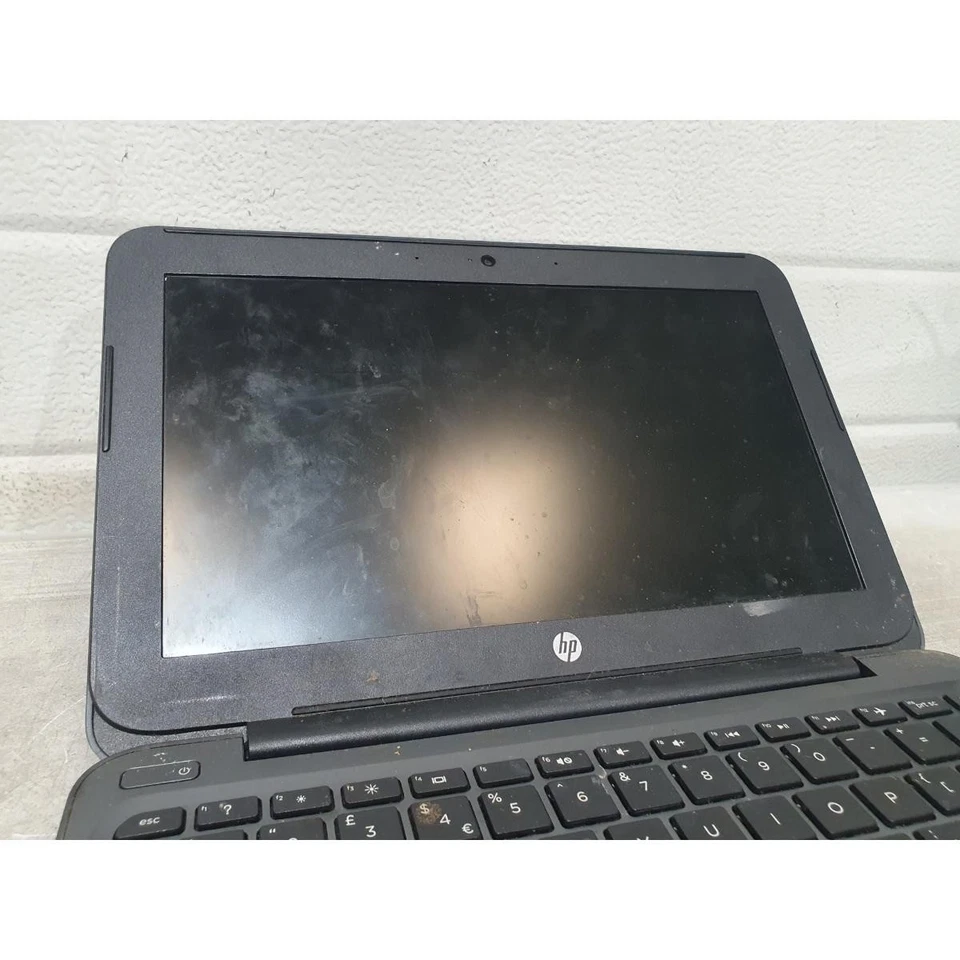 HP Stream 11-r005na Notebook/Laptop Grey 11.6" LED Display HDMI USB - For Parts - Image 3 of 4