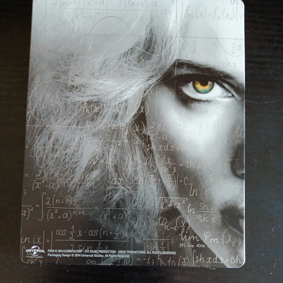 Lucy Zavvi Exclusive UK Blu-ray Steelbook - Image 2 of 4