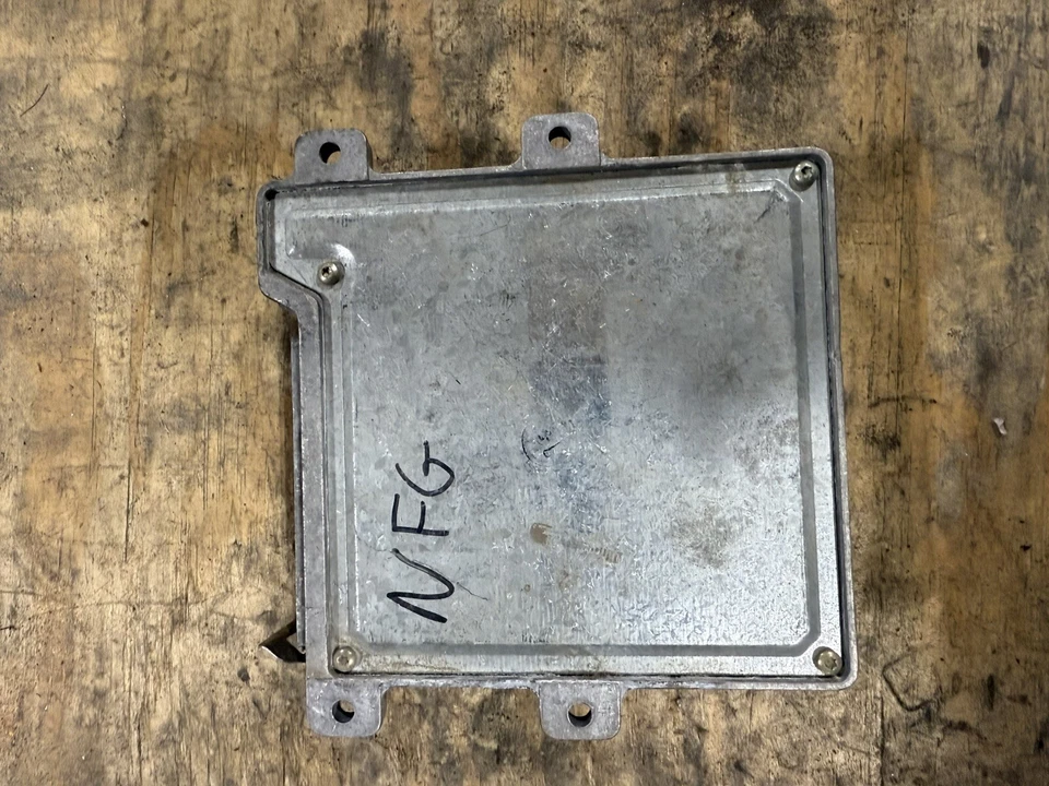 1989-1992 Volvo 740 Ignition Control Unit 3507696 Module 15 10E7 - Imagen 3 de 3