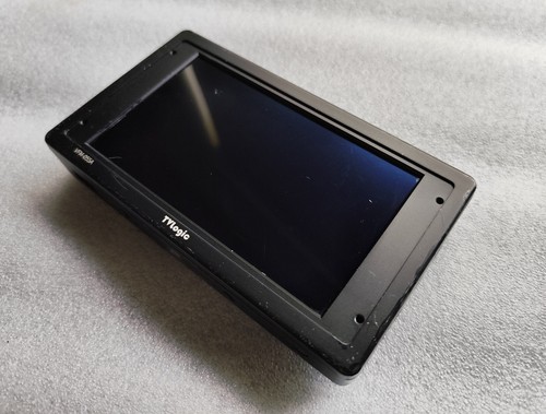 TVLogic VFM-055A 5.5" OLED Monitor with Dtap Power cable on camera gimbal monito - Picture 7 of 8