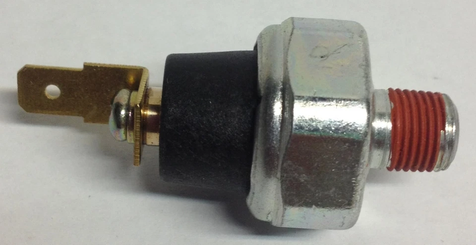 NEW OIL PRESSURE SENDER / SWITCH 83530-10020 - Image 2 of 3