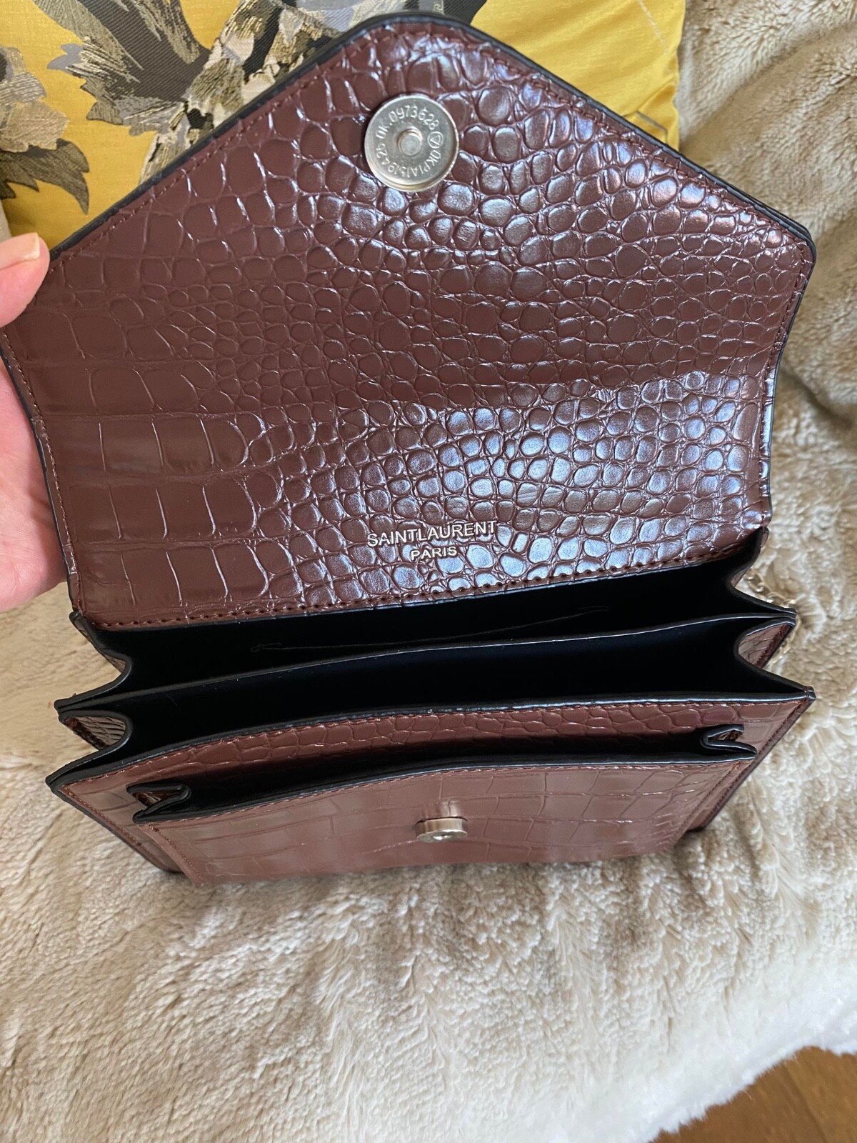Picture 4 of 5