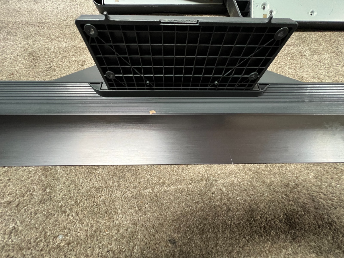 LG OLED55C8PUA OLED65C8PUA OLED65C8AUA COMPLETE STAND WITH SCREWS
