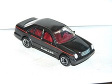 Vintage Matchbox Car Mercedes Benz E-class **PINK LIGHT SPECIAL**