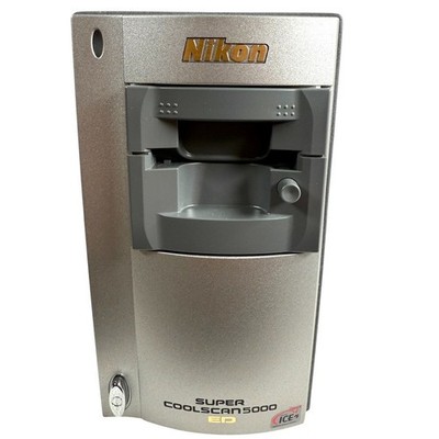 Nikon Super CoolScan 5000 ED 35mm Slide Film Scanner W/ Manual
