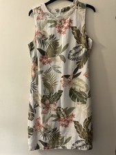 Women’s Size 10 Peacocks Lined Floral Dress winter/ summer sun 
