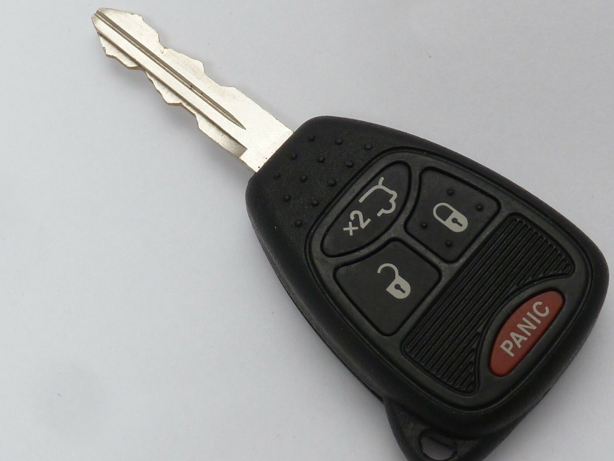 2008 Jeep Liberty Remote Keyless Entry w/ Remote Engine Start 68029834AC OHT692713AA