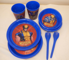 Jay Franco  Sons Set of Wolverine Holographic Plastic Plates Bowls Cups Forks 8