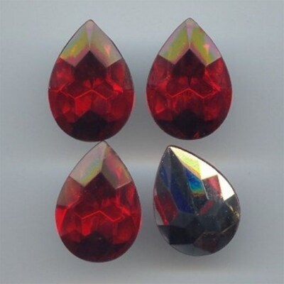 12 VINTAGE RUBY ACRYLIC 25x18mm. TEARDROP FACETED GEM JEWELS 6764