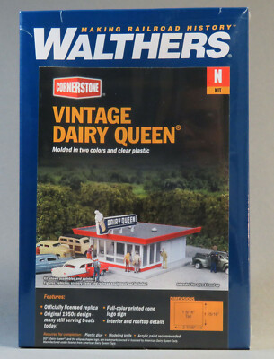 WALTHERS CORNERSTONE N SCALE VINTAGE DAIRY QUEEN BUILDING KIT train 933-3845 NEW