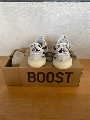 EU Größe 442/3 - adidas Yeezy Boost 350 V2 Low Zebra