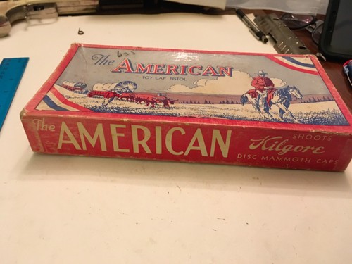 Vintage Kilgore AMERICAN 1st Model Toy Cap Gun 1940-45 era –Works w/original box - Picture 8 of 22