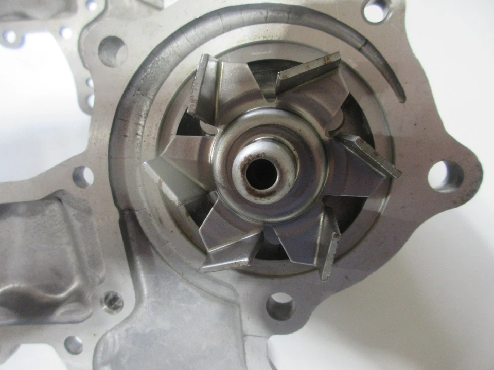 Water Pumps, 15341-73030 For Kubota L245 L245DT L245F L245H L295 L295DT - Image 4 of 4