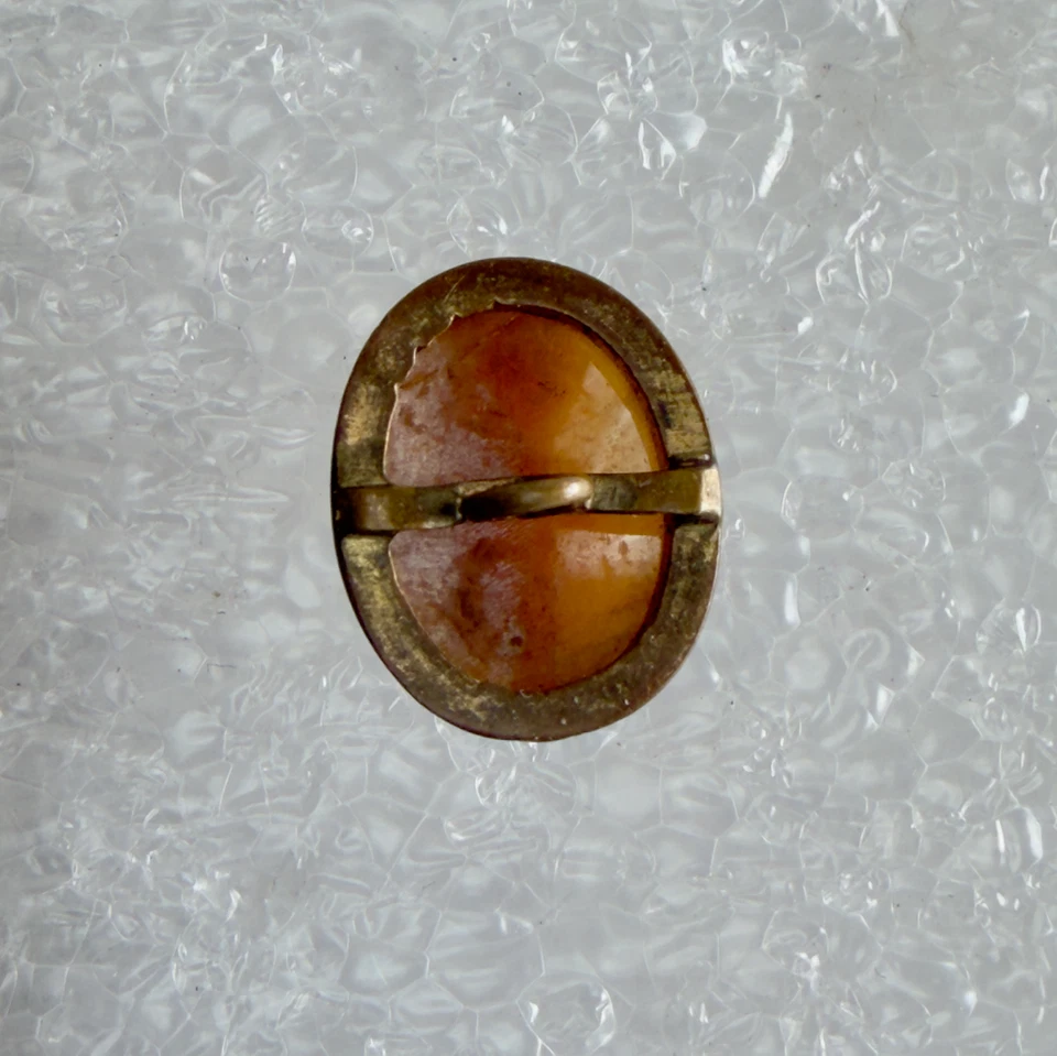 Antique Hand Carved Italian Shell Cameo Button, 10K Gold Filled, 1/2 x 5/8 Inch - Image 4 of 4