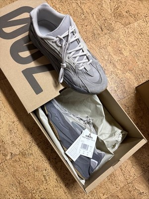 Adidas Yeezy Boost 700 V2 Tephra 12 46 2/3 Kanye West Sneaker Bully OG Wave Run