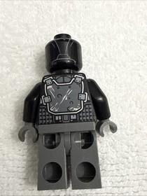 LEGO - Marvel Super Heroes - Crossbones - Minifig / Mini Figure