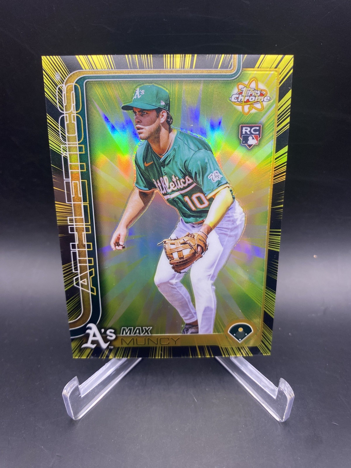 MAX MUNCY 2025 TOPPS CHROME UPDATE RADIATING ROOKIES SSP RC Athletics