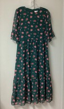 Ann Taylor LOFT  Ruffle Sleeve Dress Size 6 Green Roses Floral Tiered Crinkle