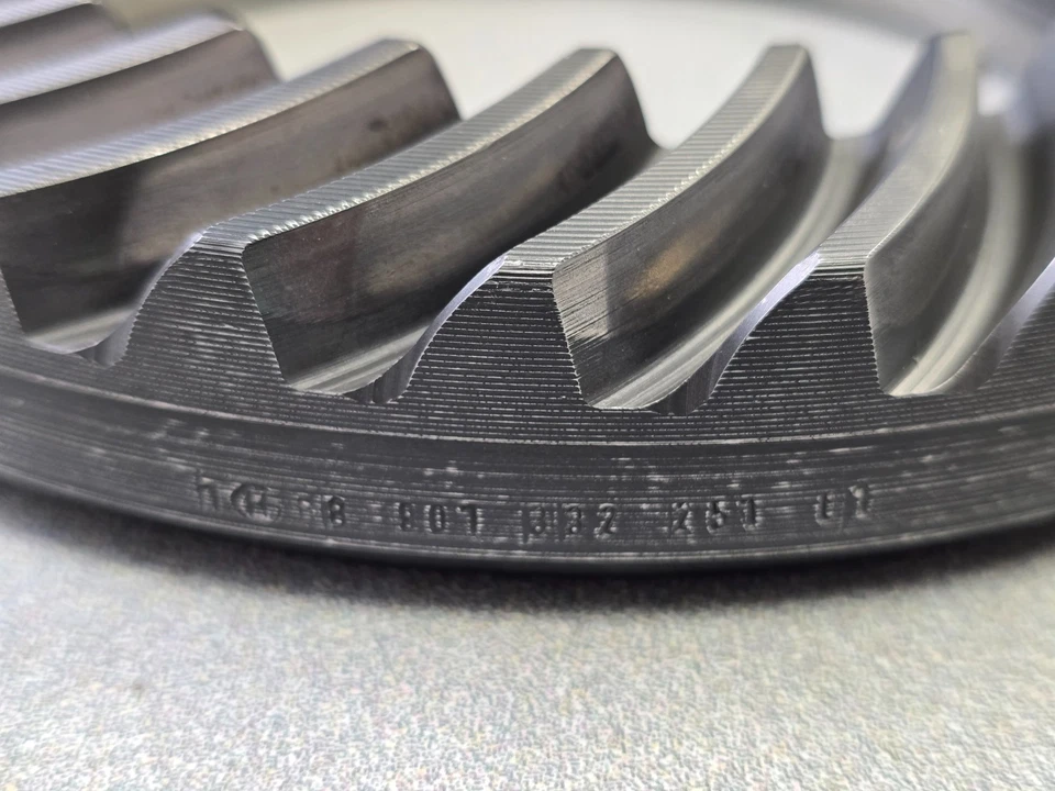 BONITO ENGRANAJE ANILLO 31 DIENTES TRANSMISIÓN ORIGINAL PORSCHE 911 912 901 USADO 11/68 Foto 3 de 4