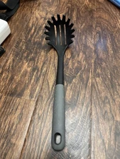 Crofton Pasta Server, Nylon Material, Safe for Non,Stick Cookware,